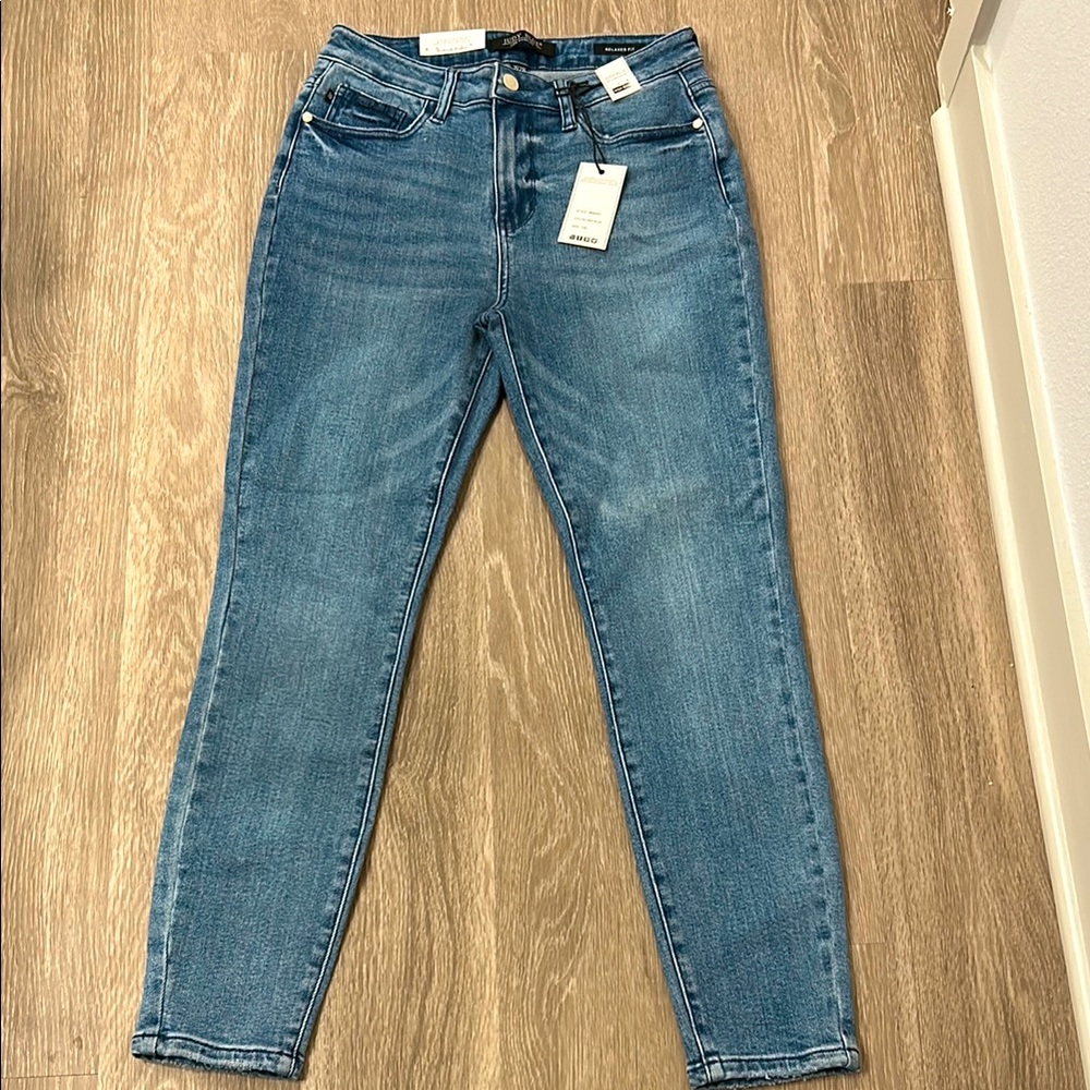 Judy Blue - Relaxed Fit High Waist Jeans